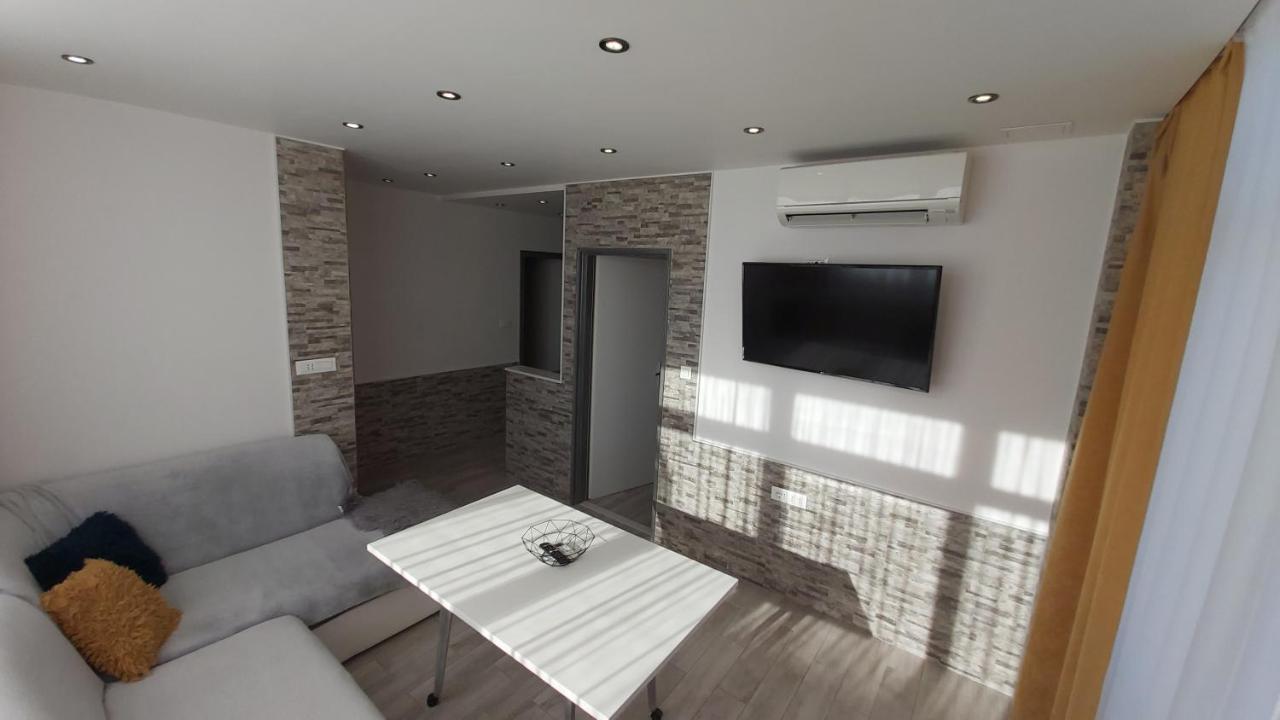 Apartments Druzianic Makarska Eksteriør billede