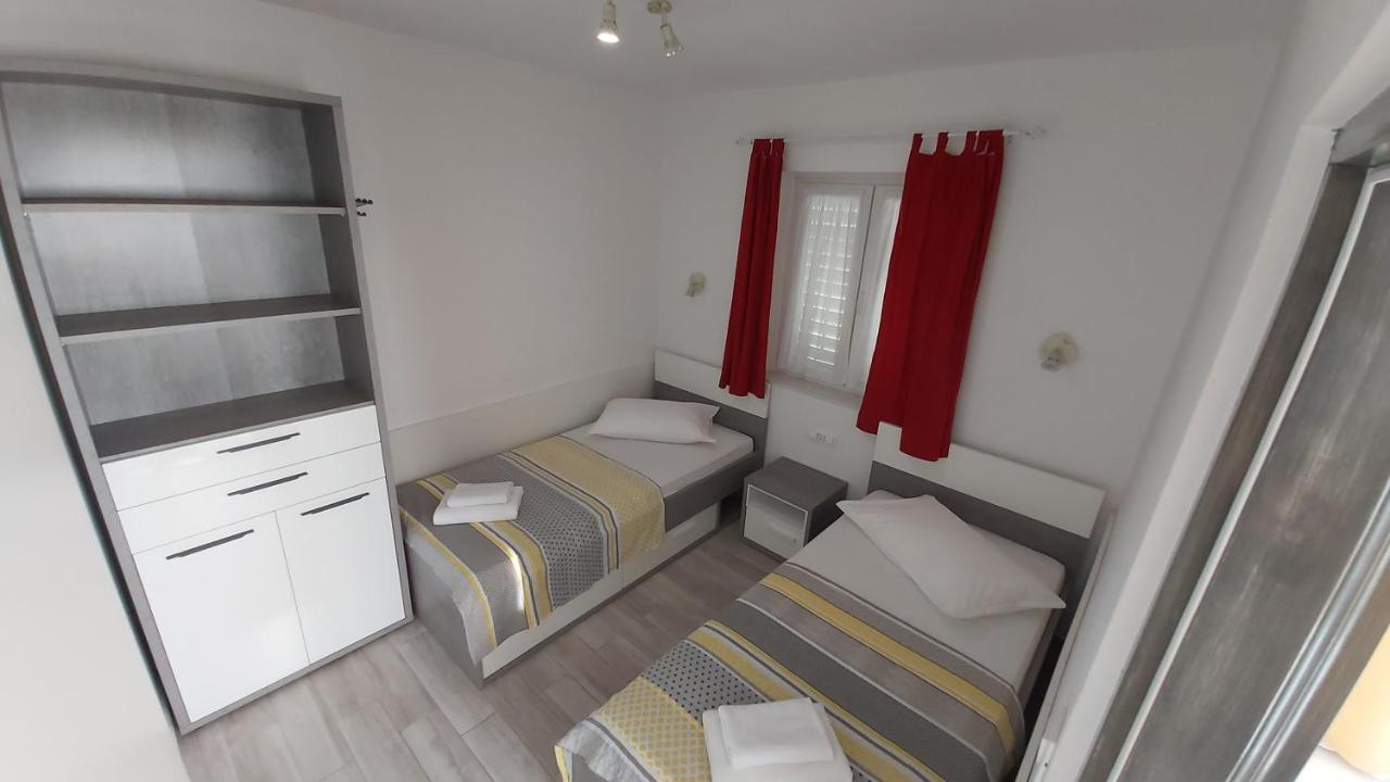 Apartments Druzianic Makarska Eksteriør billede